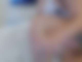 adafontaine18's Live Sex Cam Show