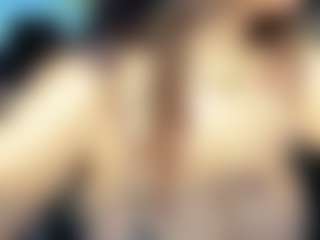adafontaine18's Live Sex Cam Show