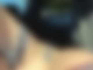 adafontaine18's Live Sex Cam Show