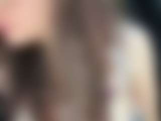 adafontaine18's Live Sex Cam Show