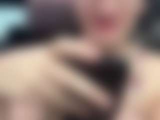 adafontaine18's Live Sex Cam Show
