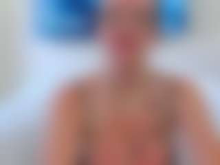 adafontaine18's Live Sex Cam Show