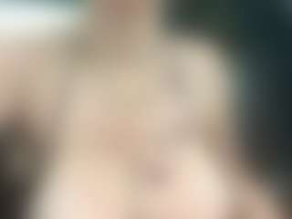 adafontaine18's Live Sex Cam Show
