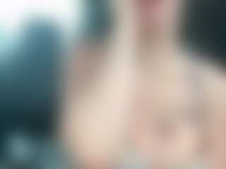 adafontaine18's Live Sex Cam Show