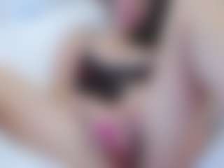 adafontaine18's Live Sex Cam Show