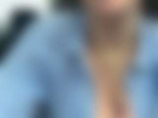 adafontaine18's Live Sex Cam Show