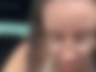 adafontaine18's Live Sex Cam Show