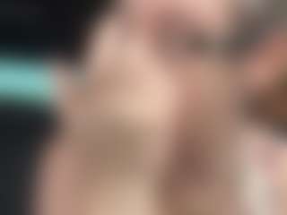 adafontaine18's Live Sex Cam Show