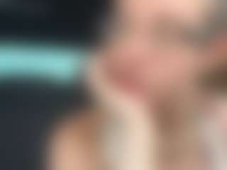 Live cam show with adafontaine18 - Pornstar College on xDating