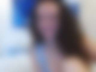 Live cam show with adafontaine18 - Bra on Uber Horny