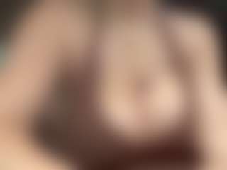 adafontaine18's Live Sex Cam Show