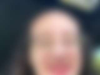 adafontaine18's Live Sex Cam Show