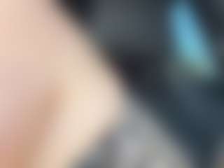 adafontaine18's Live Sex Cam Show