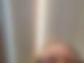 Live cam show with adafontaine18 - Cum Toys on CamClone