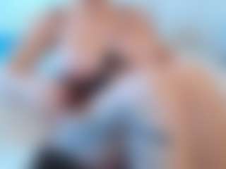 adafontaine18's Live Sex Cam Show