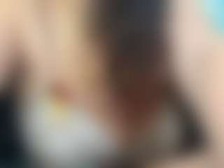 adafontaine18's Live Sex Cam Show