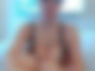 adafontaine18's Live Sex Cam Show