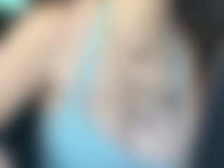 adafontaine18's Live Sex Cam Show