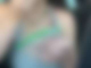 adafontaine18's Live Sex Cam Show