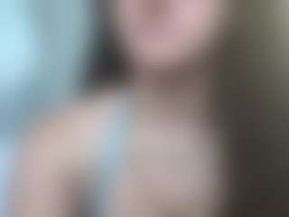 adafontaine18's Live Sex Cam Show