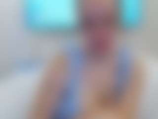 adafontaine18's Live Sex Cam Show