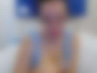 adafontaine18's Live Sex Cam Show