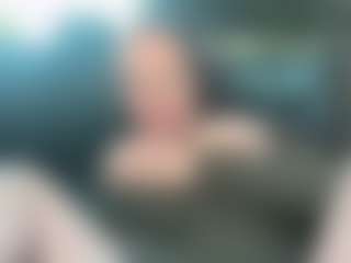 Live cam show with adafontaine18 - Pale on slutload