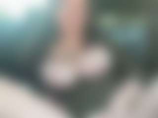 adafontaine18's Live Sex Cam Show