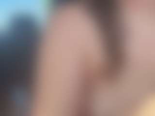 adafontaine18's Live Sex Cam Show