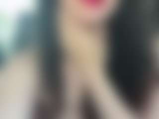 Live cam show with adafontaine18 - Shaved Pussy Lovense on Fling VIP Chat