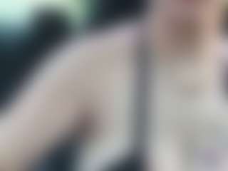 adafontaine18's Live Sex Cam Show