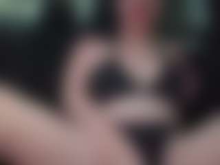 adafontaine18's Live Sex Cam Show