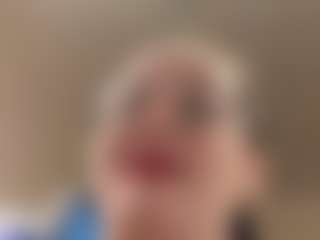 adafontaine18's Live Sex Cam Show