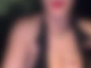adafontaine18's Live Sex Cam Show