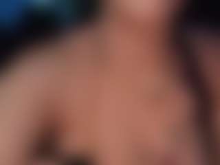 adafontaine18's Live Sex Cam Show