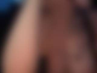 adafontaine18's Live Sex Cam Show
