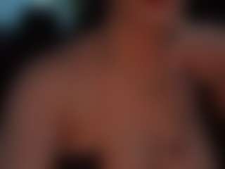 adafontaine18's Live Sex Cam Show