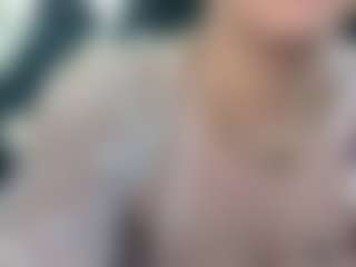 adafontaine18's Live Sex Cam Show