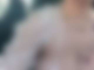 adafontaine18's Live Sex Cam Show
