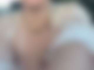 adafontaine18's Live Sex Cam Show