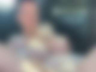 adafontaine18's Live Sex Cam Show