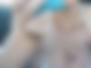 adafontaine18's Live Sex Cam Show