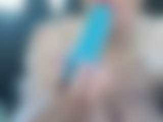 adafontaine18's Live Sex Cam Show