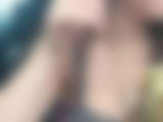 adafontaine18's Live Sex Cam Show