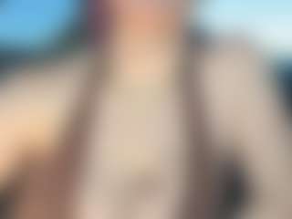 adafontaine18's Live Sex Cam Show