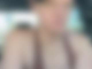 adafontaine18's Live Sex Cam Show