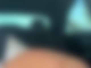 adafontaine18's Live Sex Cam Show