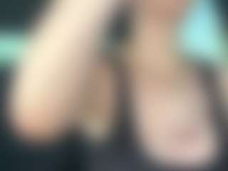adafontaine18's Live Sex Cam Show