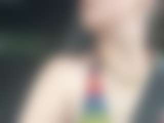 adafontaine18's Live Sex Cam Show