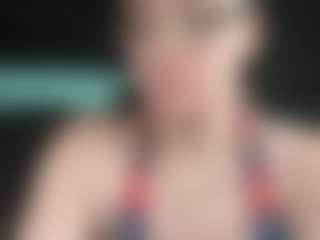 adafontaine18's Live Sex Cam Show